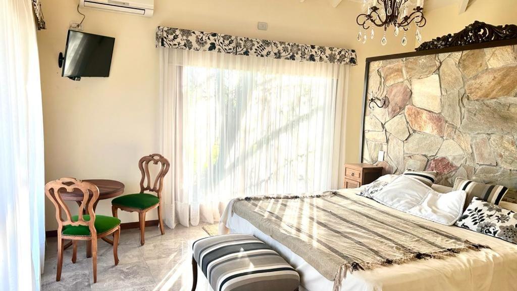 Casa De Campo En Club Privado Benquerencia Сан-Мигель-дель-Монте Экстерьер фото