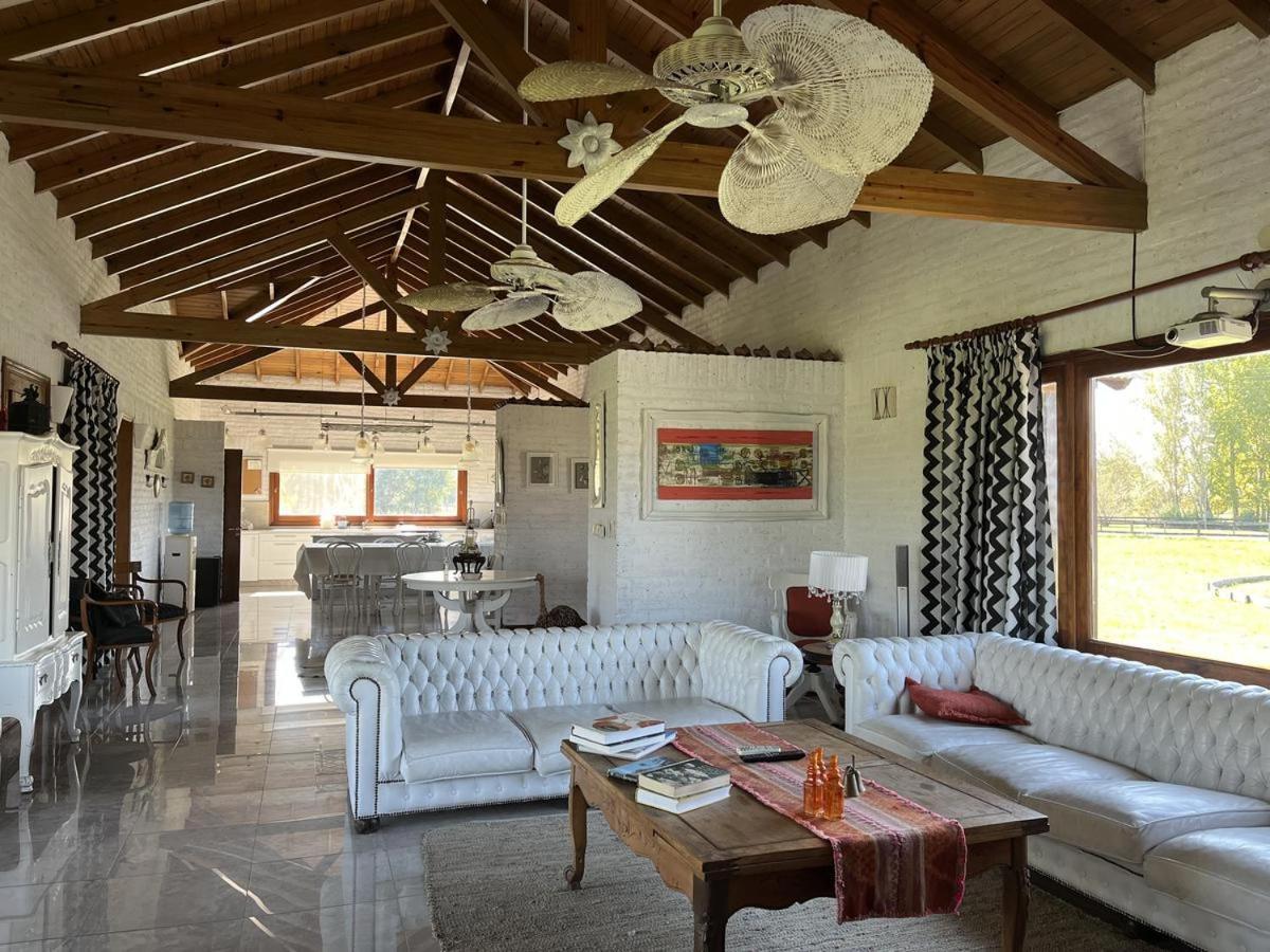 Casa De Campo En Club Privado Benquerencia Сан-Мигель-дель-Монте Экстерьер фото