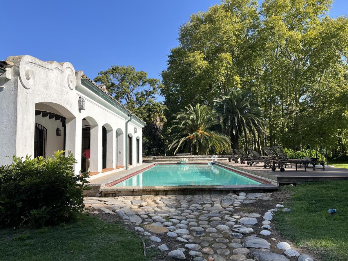 Casa De Campo En Club Privado Benquerencia Сан-Мигель-дель-Монте Экстерьер фото